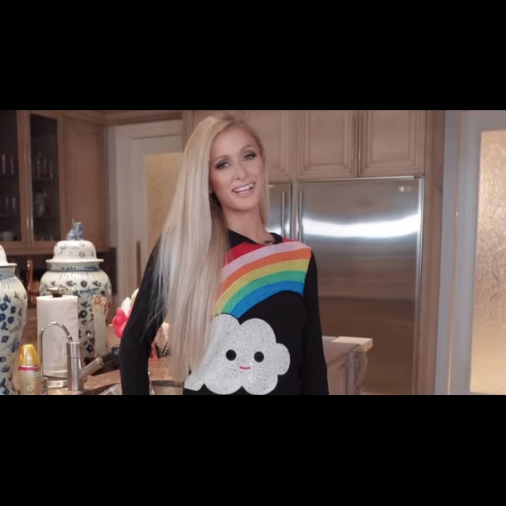 Alice+Olivia x Friends With You Connie Rainbow Top NWT - Picture 3 of 12